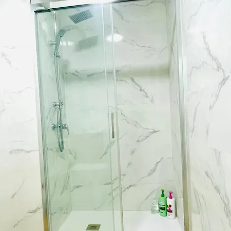 Completo Y En Apartament